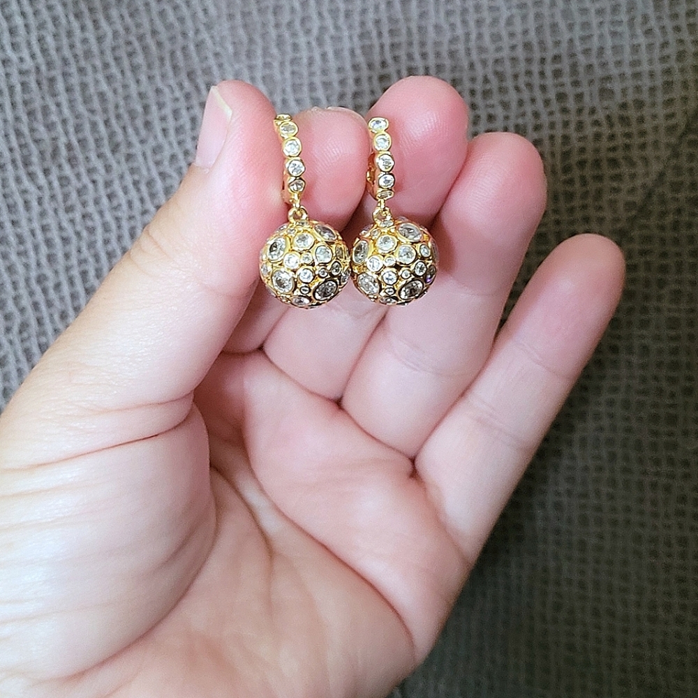 Kate Spade♠️ "On The Dot" Sphere🌎 Huggie🤗 Hoop Earrings - Picture 14 of 16